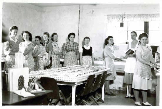 Illustration: Benefits and Opportunities in Economics Networking Groups