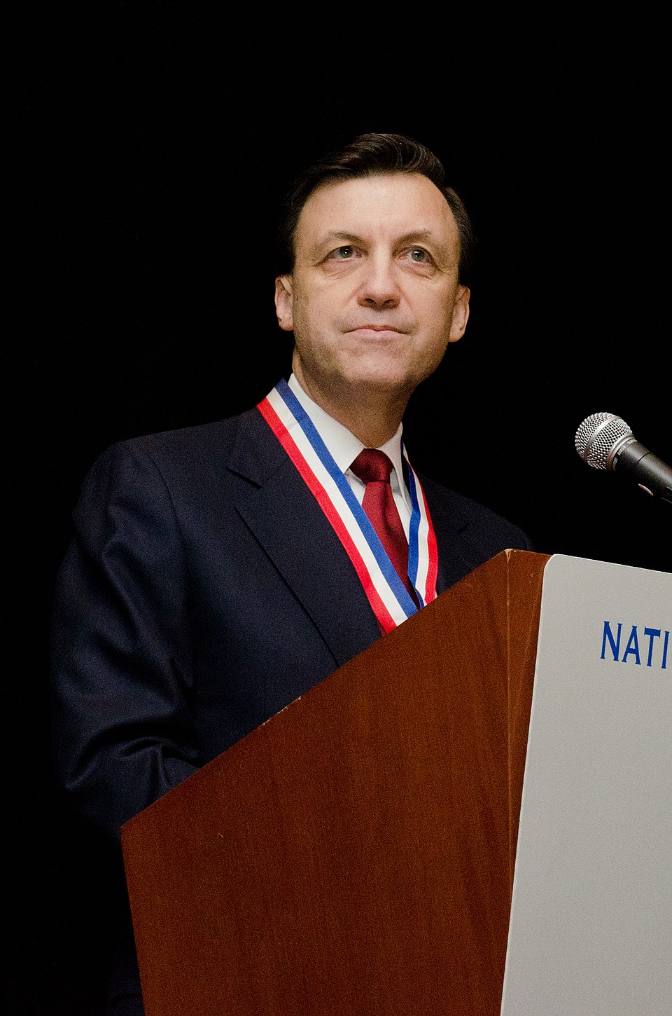 Illustration: Lifelong Learning Benefits: The Wharton 7-Year Promise and Executive Education