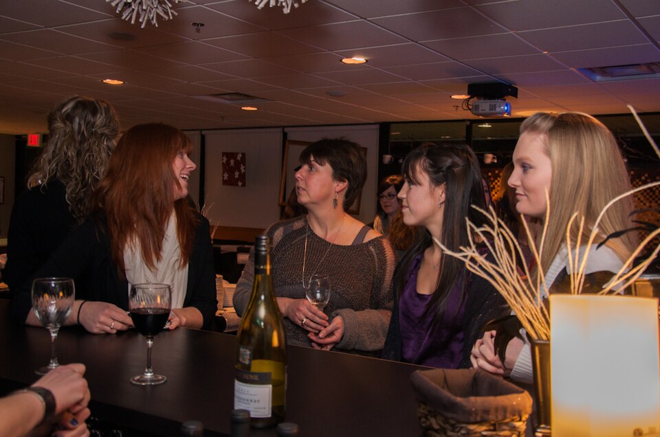 Illustration: Top 2026 Sector-Specific Alumni Networking Opportunities